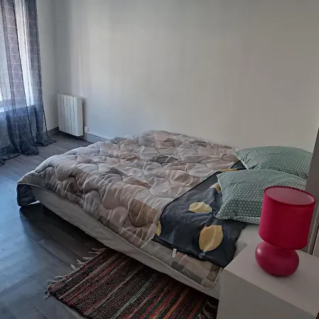 1 * Saint-Quentin (Aisne)